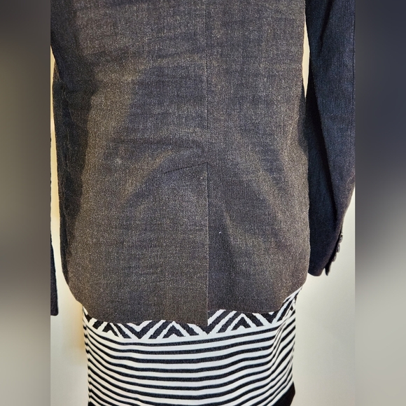 NWT || NELL & ME || blazer, single breasted, wool, deep gray, jacket, size small - Picture 7 of 9